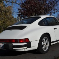 1977_Porsche_911S_White__1_